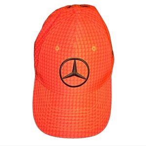 Mercedes AMG F1 23 Hamilton Neon Pink